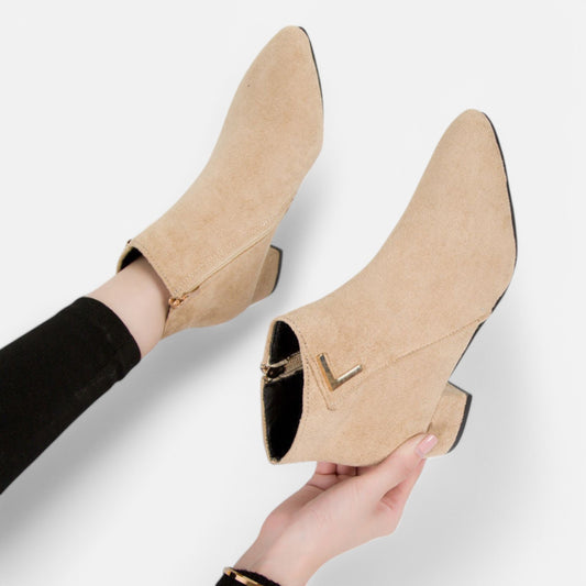 Maison Lior | Bottines en cuir à petit talon stylées pour femme